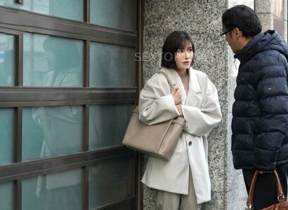 Poster of Người mẹ đơn thân đi những “người anh nương tựa” qua mạng để kiếm tiền nuôi con